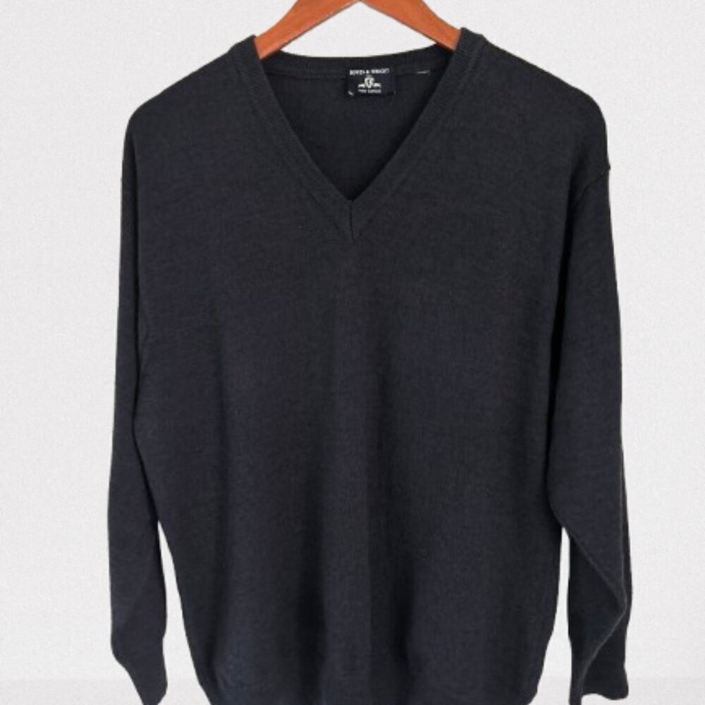 BOWEN & WRIGHT Wool V-Neck Knitted Sweater Pullover Charcoal Gray Size M…
